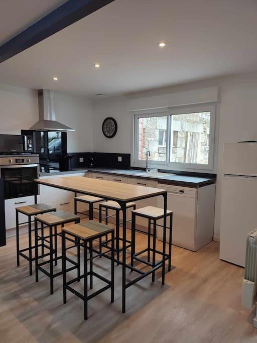 Maison Privee De 1 A 6 Voyageurs * Valframbert
